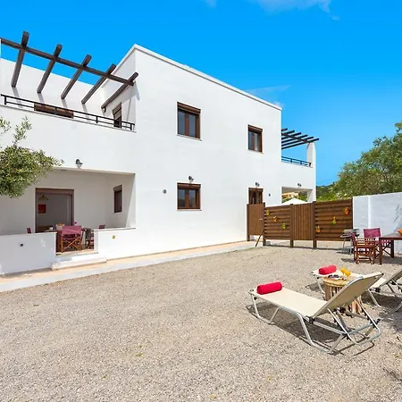 Melfe * Pefki (Rhodes)